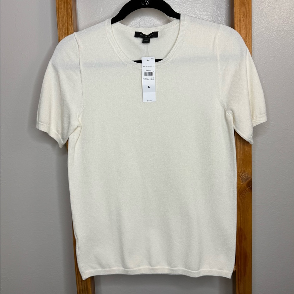 Ann Taylor Ivory Knit Top